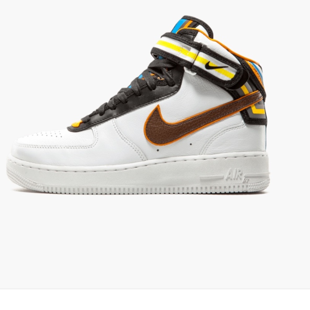 AIR Force 1 mid SP / Tisci 677130 120